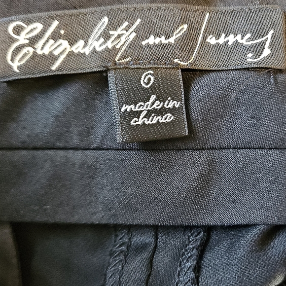 Elizabeth and James black pants womens size 6. - Picture 4 of 4